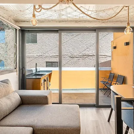 Nyaraló Yellow Wave *