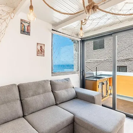 Yellow Wave Casa de Férias Paul do Mar (Madeira)