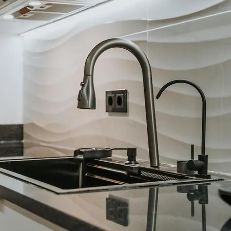 Nyaraló Yellow Wave