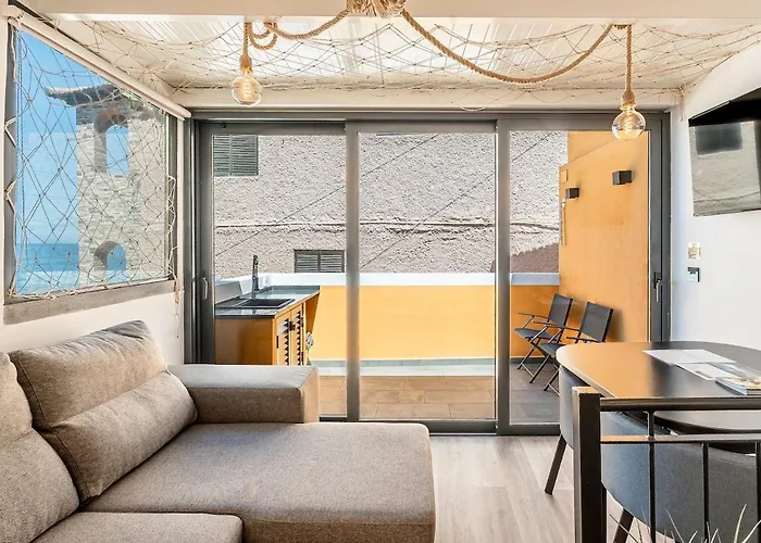 Semesterbostad Yellow Wave *