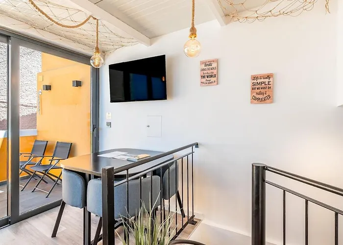 Yellow Wave Semesterbostad Paul do Mar (Madeira)