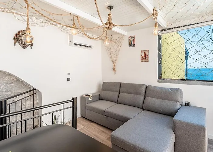 Yellow Wave Semesterbostad *