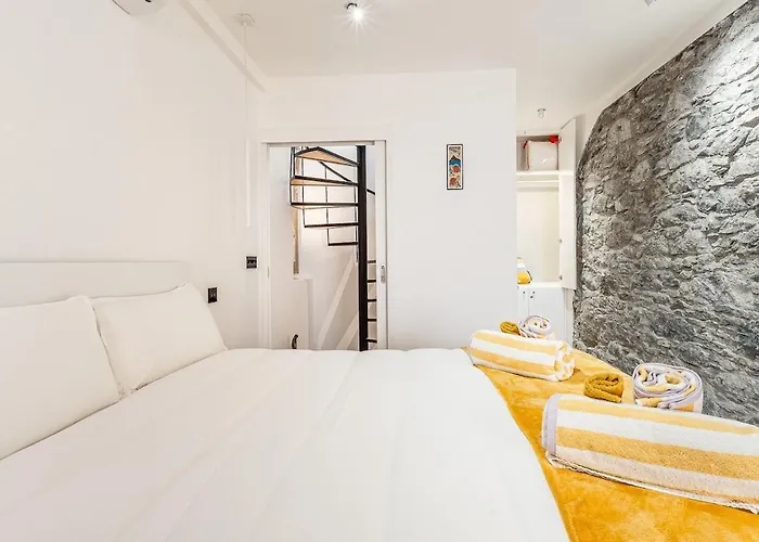 Semesterbostad Yellow Wave *