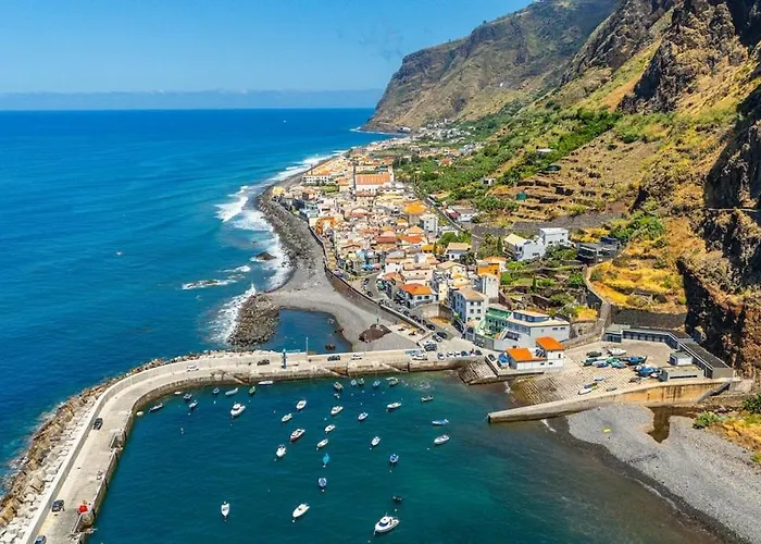 Yellow Wave Semesterbostad Paul do Mar (Madeira)